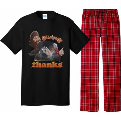 It’S Giving Thanks Turkey Thanksgiving Pajama Set