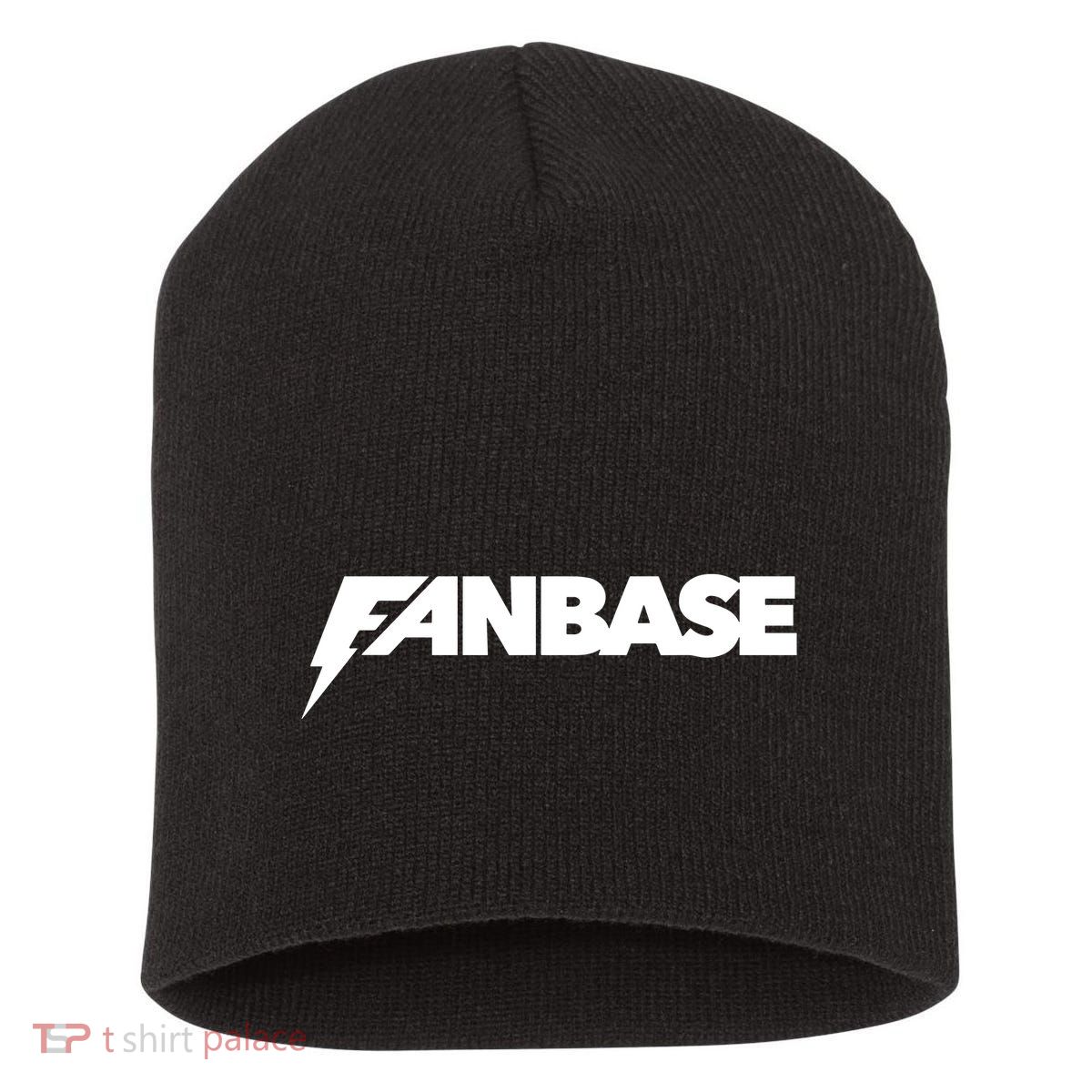 Isaac Hayes Iii Wearing Fase Short Acrylic Beanie