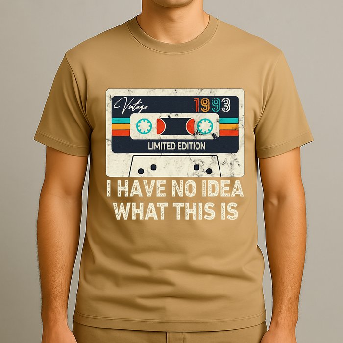 I Have No Idea What This Is Retro Cassette 80s 90s Outfit T-Shirt