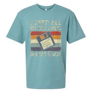 I Keep All My Dad Jokes In A Dad-A-Base Vintage Father Dad Sueded Cloud Jersey T-Shirt