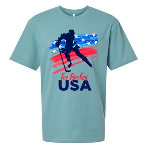 Ice Hockey Usa Support The Team Gift Usa Flag Hockey Lover Meaningful Gift Sueded Cloud Jersey T-Shirt