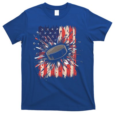 Ice Hockey Usa Flag Sports Fans Patriotic Gift T-Shirt