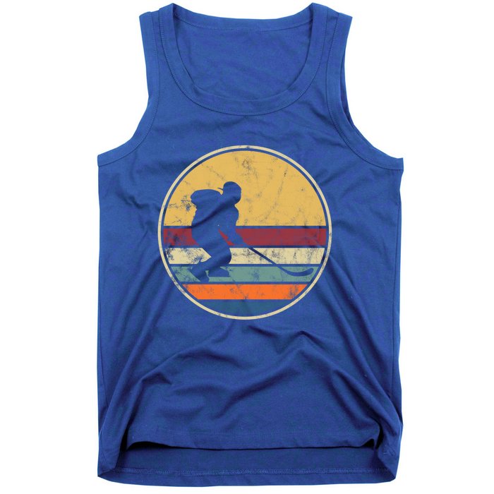 Ice Hockey Vintage Outfit Design Retro Distressed Look Gift Tank Top