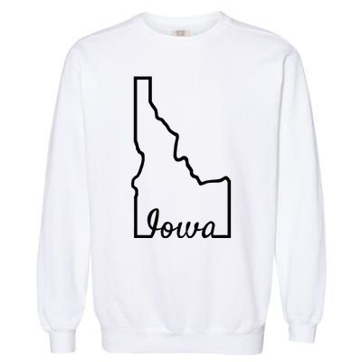 Idaho Iowa Funny Geography Mix Up Joke Idawa State Pride Garment-Dyed Sweatshirt