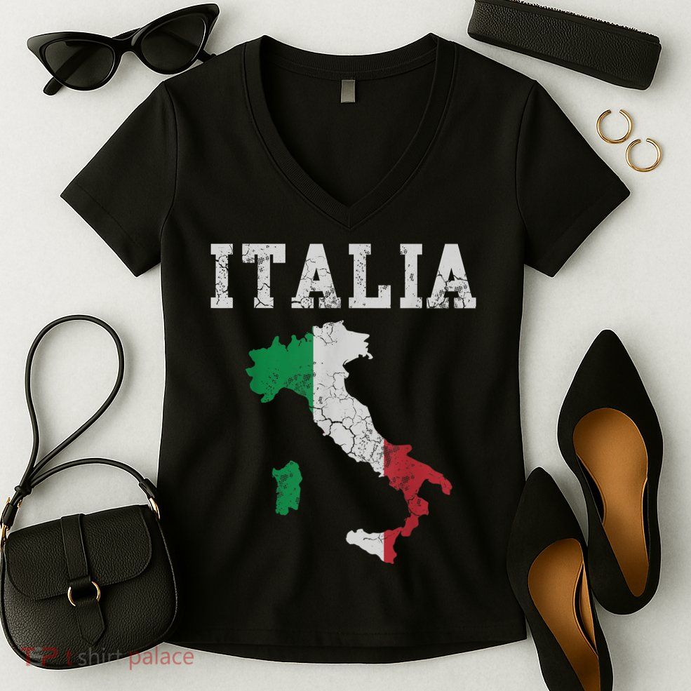 Italia Italy Flag Map Italian Italiano Family TShirt Women's V-Neck T-Shirt