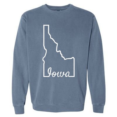 Idaho Iowa Funny Geography Mix Up Joke Idawa State Pride Garment-Dyed Sweatshirt