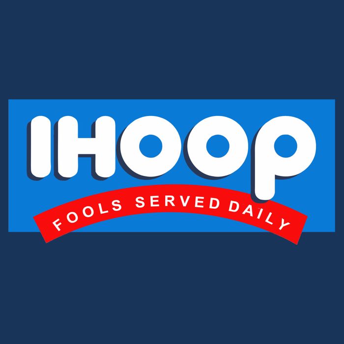 Ihoop 7 Panel Mesh Trucker Snapback Hat
