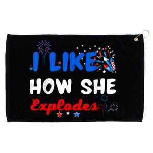 Independence I Like How She Explodes Fireworks Funny Couple Grommeted Golf Towel