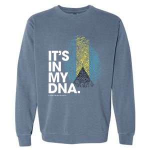 Its In My Dna Bahamas Flag Gift Bahamian Roots Gift Garment-Dyed Sweatshirt