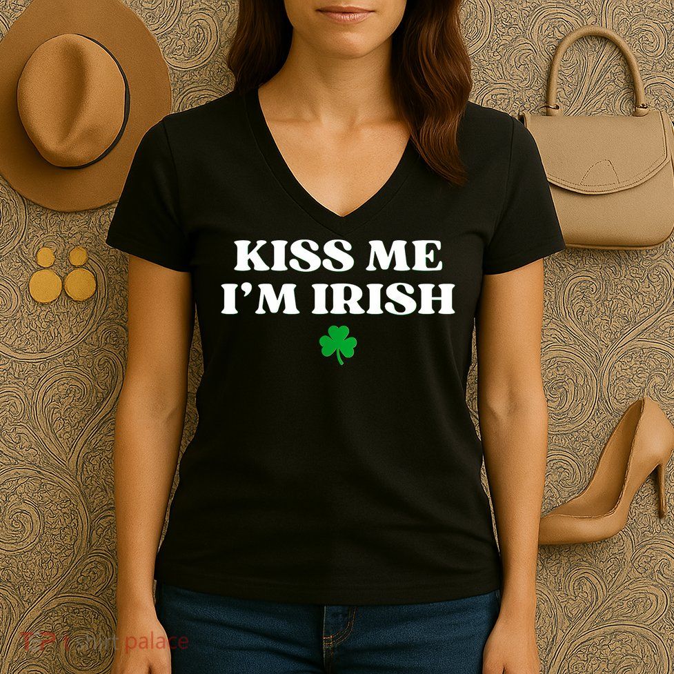  I'm Irish Shamrock St Patricks Day Women's V-Neck T-Shirt