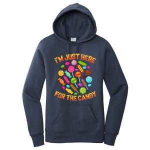 Im Just Here For The Candy Funny Halloween Pun Women's Pullover Hoodie