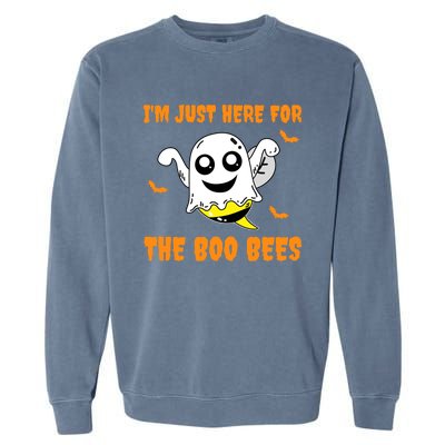 Im Just Here For The Boo Bees Halloween Gift Garment-Dyed Sweatshirt