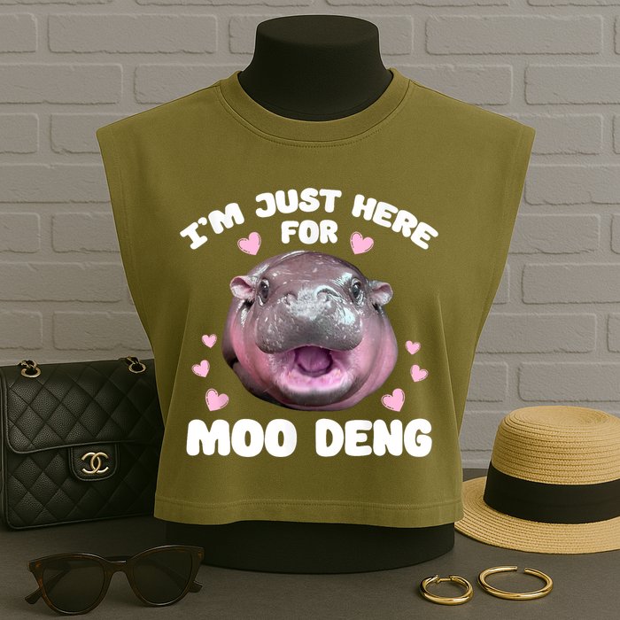 IM Just Here For The Moo Deng Garment-Dyed Women's Muscle Tee