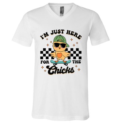 Im Just Here For The Chicks Cute Easter V-Neck T-Shirt