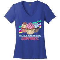 I’M Just Here For The Cupcakes Quote Pastry Baker Gift Women's V-Neck T-Shirt