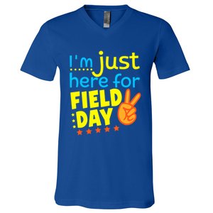 IM Just Here For Field Day 2024 For Teacher Field Day Great Gift V-Neck T-Shirt