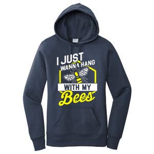 I Just Hang With My Bees Women's Pullover Hoodie