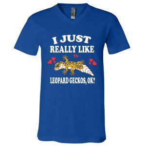 I Just Really Like Leopard Geckos Lizard Lover Gift V-Neck T-Shirt