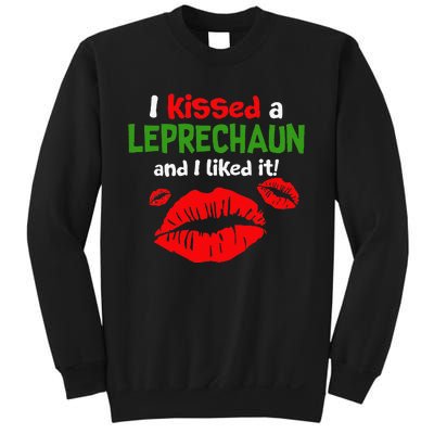 I Kissed A Leprechaun St Patricks Outfit For Women Sweatshirt