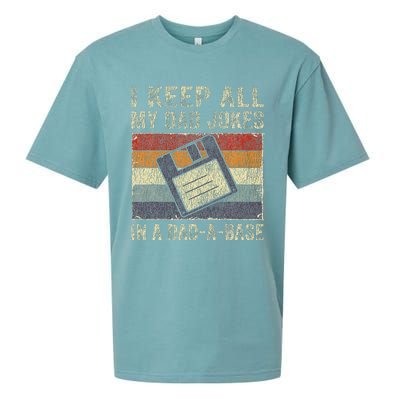 I Keep All My Dad Jokes In A DadABase Vintage Father Dad Sueded Cloud Jersey T-Shirt