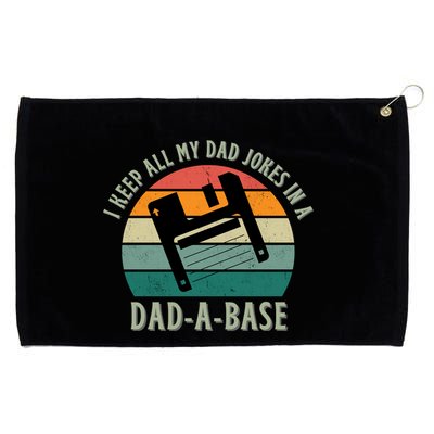 I Keep All My Dad Jokes In A DadABase Vintage Fathers Day Grommeted Golf Towel