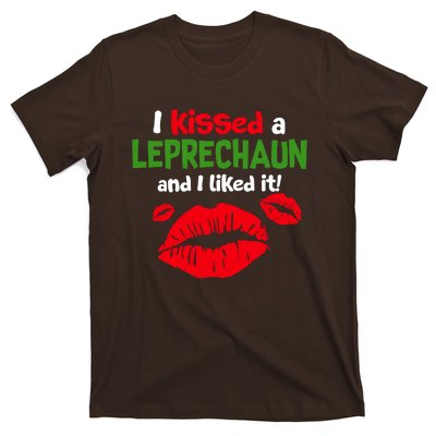 I Kissed A Leprechaun St Patricks Outfit T-Shirt