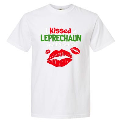 I Kissed A Leprechaun St Patricks Outfit Garment-Dyed Heavyweight T-Shirt