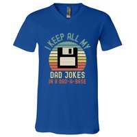 I Keep All My Dad Jokes In A Dadmeaningful Giftameaningful Giftbase Vintage Fath V-Neck T-Shirt