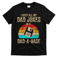 I Keep All My Dad Jokes In A Dadabase Vintage Fathers Day T-Shirt