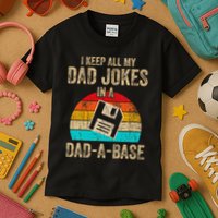 I Keep All My Dad Jokes In A Dadabase Vintage Fathers Day Kids T-Shirt