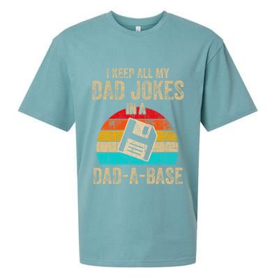 I Keep All My Dad Jokes In A Dadabase Vintage Fathers Day Sueded Cloud Jersey T-Shirt