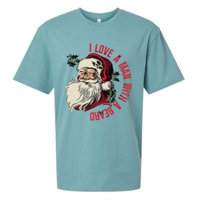 I Love A With A Beard Funny Christmas Santa Claus Retro Gift Sueded Cloud Jersey T-Shirt