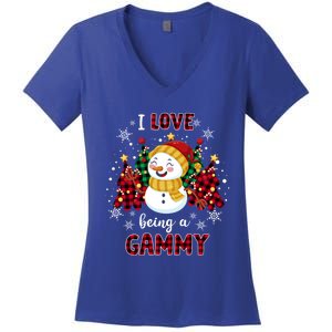 I Love Being A Gammy Snow Christmas Tree Xmas Gift Women's V-Neck T-Shirt