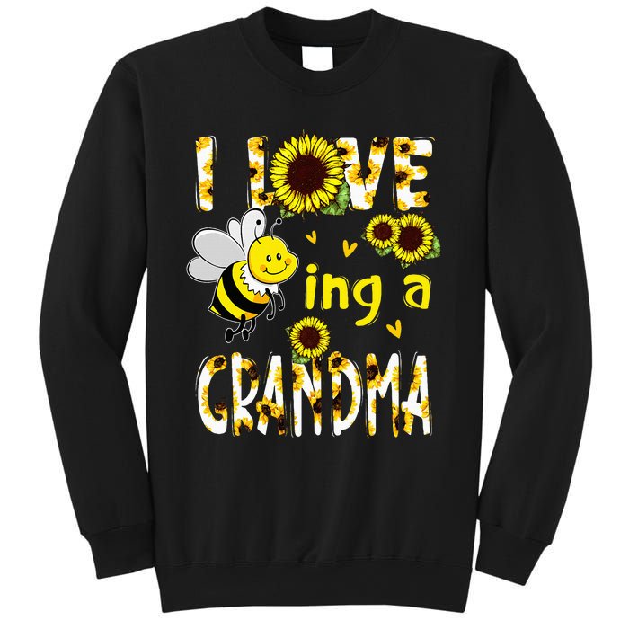 I Love Being A Grandma Sunflower Bee Mothers Day Sweatshirt