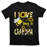 I Love Being A Grandma Sunflower Bee Mothers Day T-Shirt