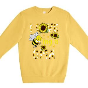 I Love Being A Oma Sunflower Bee Funny Mother's Day Premium Crewneck Sweatshirt