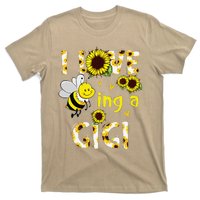 I Love Being A Gigi Sunflower Bee, Mother's Day T-Shirt