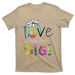 I Love Being Called Gigi Daisy Sunflower Mother's Day Gifts T-Shirt