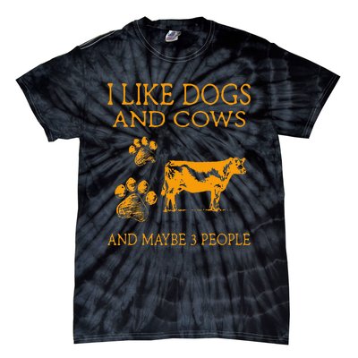 I Like Cows And Maybe Like 3 People Cow Farmer Retro Tie-Dye T-Shirt