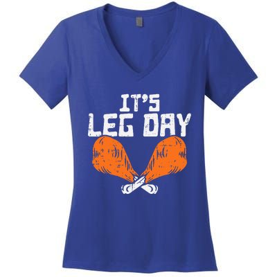 It's Leg Day Turkey Legs Funny Pun Thanksgiving Women's V-Neck T-Shirt