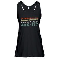 I’M Looking For The Correct Bathroom Where Do I Take A She/It? Funny Sarcastic Ladies Essential Flowy Tank