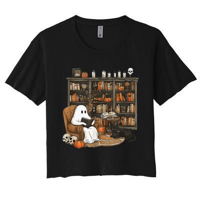 In Library Ghost Reading Books Halloween Librarian Ghost Women's Crop Top Tee