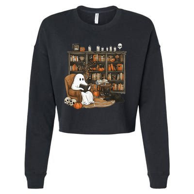 In Library Ghost Reading Books Halloween Librarian Ghost Cropped Pullover Crew