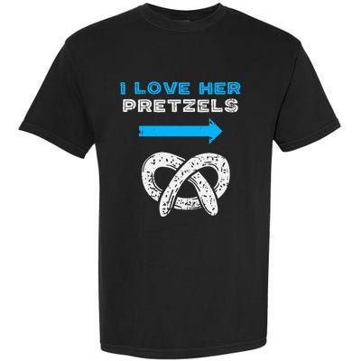 I Love Her Pretzels Matching Couple Oktoberfest Boyfriend Garment-Dyed Heavyweight T-Shirt