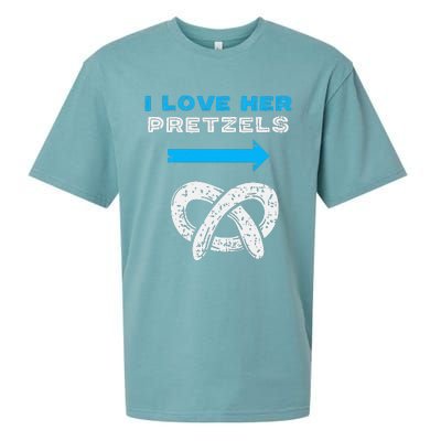 I Love Her Pretzels Matching Couple Oktoberfest Boyfriend Sueded Cloud Jersey T-Shirt