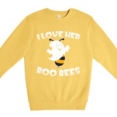 I Love Her Boo Bees Funny Gift Matching Halloween Costume Gift Funny Gift Premium Crewneck Sweatshirt