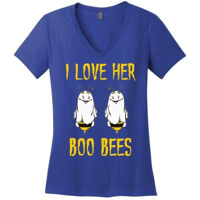 I Love Her Boo Bees Ghost Outfit Funny Halloween Gifts Women's V-Neck T-Shirt