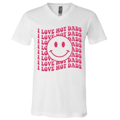 I Love Hot Dads Retro Funny Red Heart Love Dads V-Neck T-Shirt