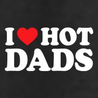 I Love Hot Dads I Heart Hot Dads 7 Panel Mesh Trucker Snapback Hat
