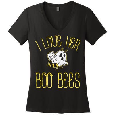 I Love Her Boo Bees Couples Halloween Costume Women's V-Neck T-Shirt